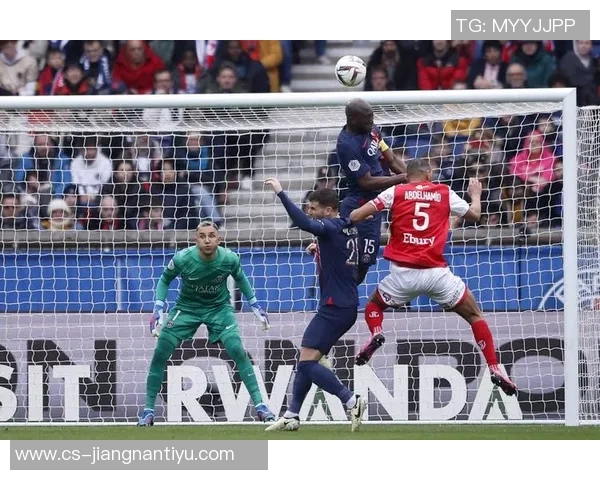 恩里克执教巴黎81场联赛攻入200球领先法甲其他球队41球 恩里克执教巴黎81场联赛攻入200球领先法甲其他球队41球