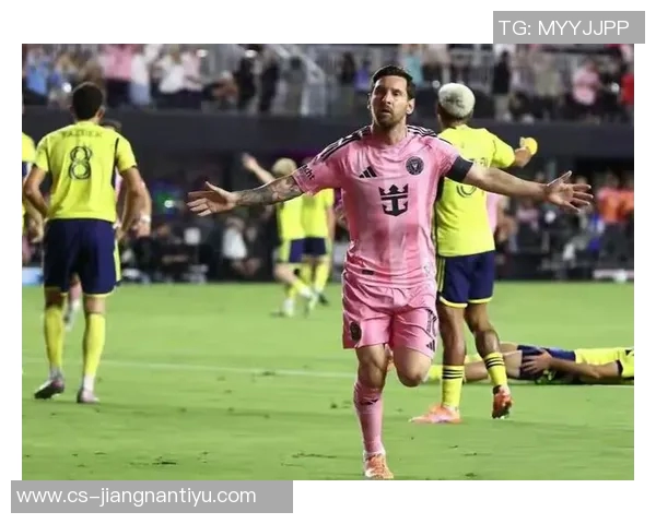 托蒂：对C罗的批评源于嫉妒他与梅西同属足球巅峰