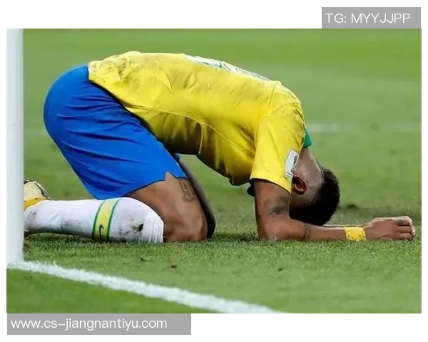 内马尔对裁判判罚不满呼吁提升巴西足球裁判水平 内马尔对裁判判罚不满呼吁提升巴西足球裁判水平