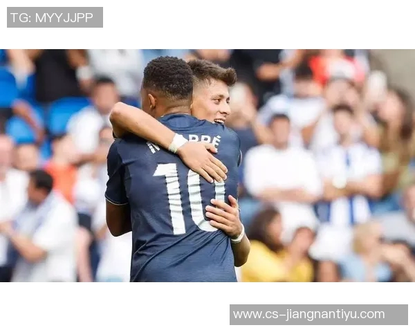 居莱尔自信满满称教练信任自己与姆巴佩配合默契 居莱尔自信满满称教练信任自己与姆巴佩配合默契