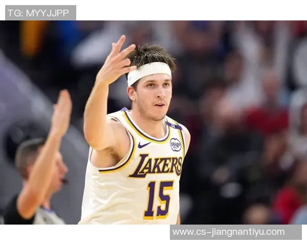 里弗斯执教雄鹿战绩平平未能突破季后赛困境球队五年内屡获东部前三