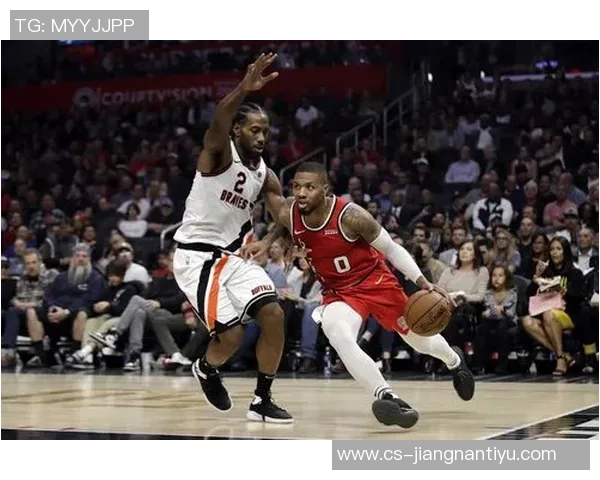 快船现状反思:管理层失责与核心球员年龄增长的双重影响 快船现状反思:管理层失责与核心球员年龄增长的双重影响